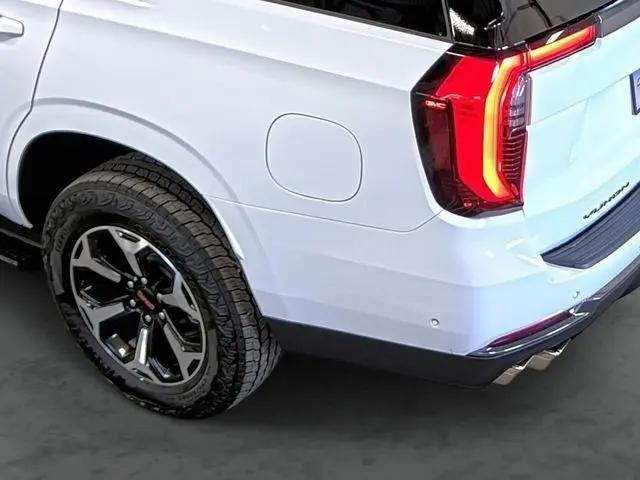 2026 GMC Yukon 4WD AT4