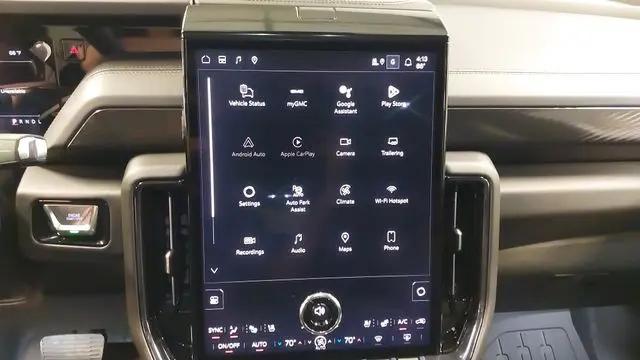 2026 GMC Yukon 4WD AT4