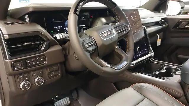 2026 GMC Yukon 4WD AT4