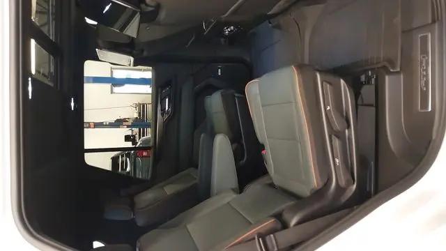 2026 GMC Yukon 4WD AT4