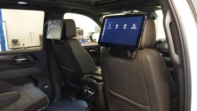 2026 GMC Yukon 4WD AT4