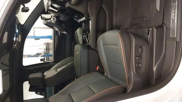 2026 GMC Yukon 4WD AT4