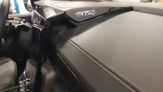 2026 GMC Yukon 4WD AT4