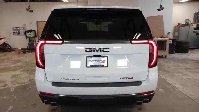 2026 GMC Yukon 4WD AT4