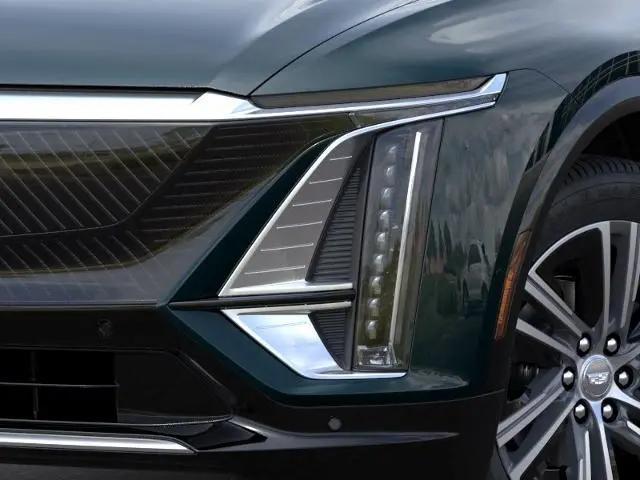 2026 Cadillac iQ Luxury AWD