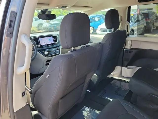 2021 Chrysler Pacifica Touring