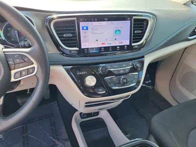 2021 Chrysler Pacifica Touring