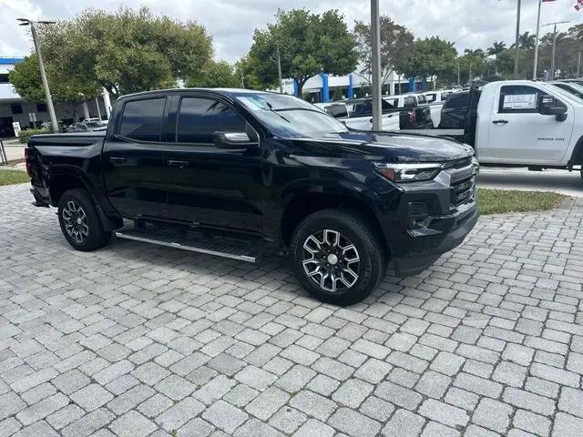 2023 Chevrolet Colorado 2WD Crew Cab Short Box LT