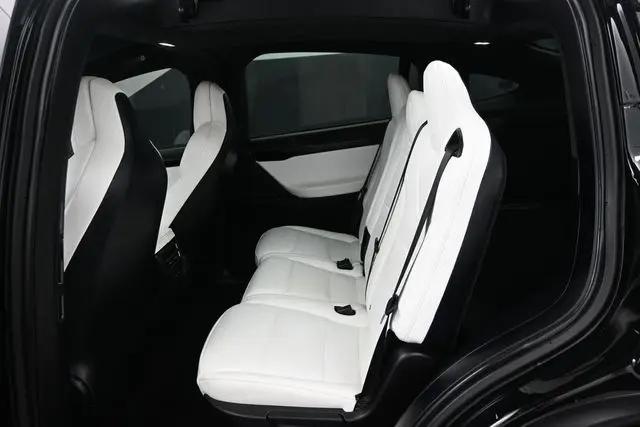 2019 Tesla Model X Standard Range