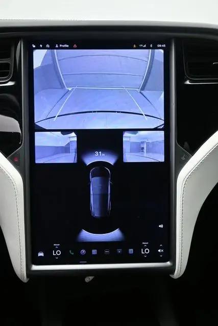 2019 Tesla Model X Standard Range