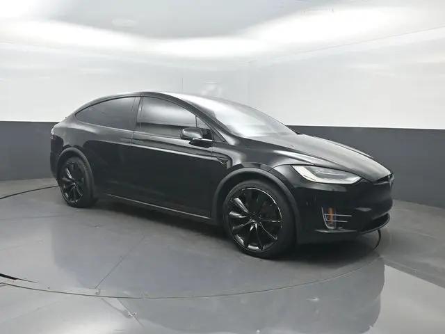 2019 Tesla Model X Standard Range