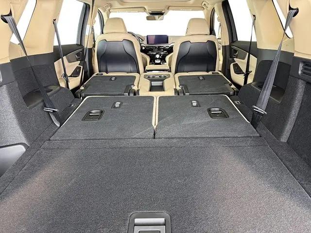 2026 Acura MDX Standard