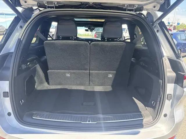 2023 Jeep Grand Cherokee L Overland 4x4