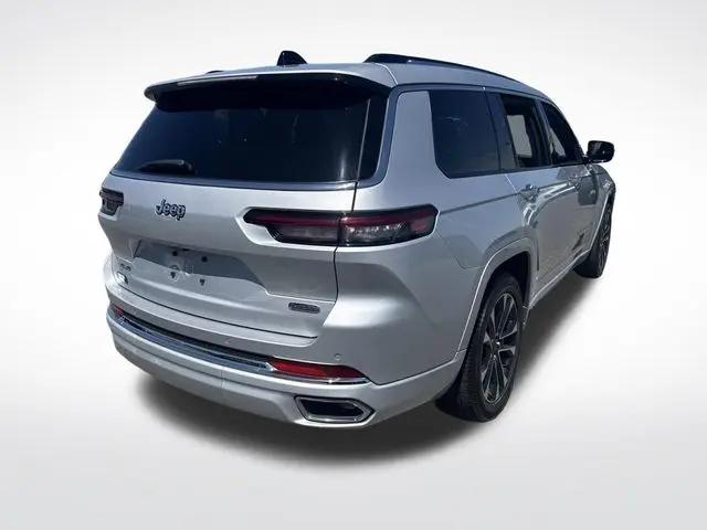 2023 Jeep Grand Cherokee L Overland 4x4