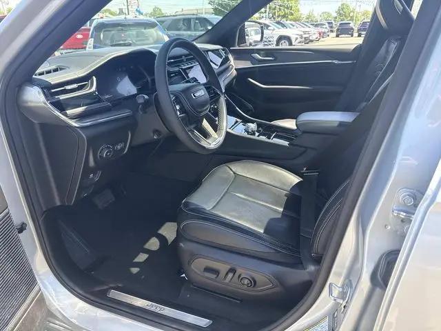 2023 Jeep Grand Cherokee L Overland 4x4