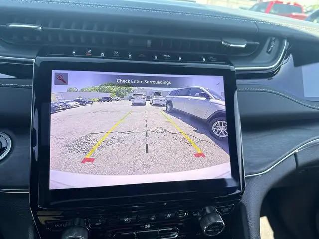 2023 Jeep Grand Cherokee L Overland 4x4
