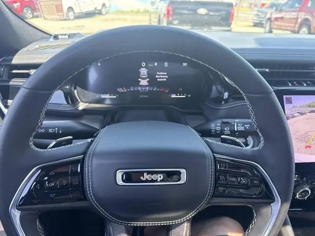 2023 Jeep Grand Cherokee L Overland 4x4