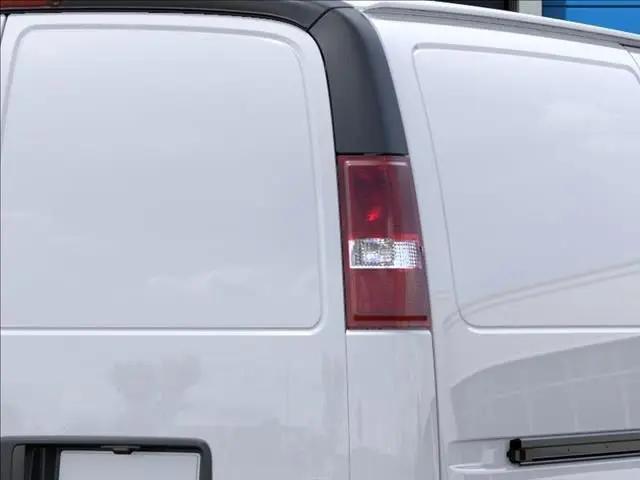 2026 Chevrolet Express Cargo Van 2500 Regular Wheelbase, WT, RWD