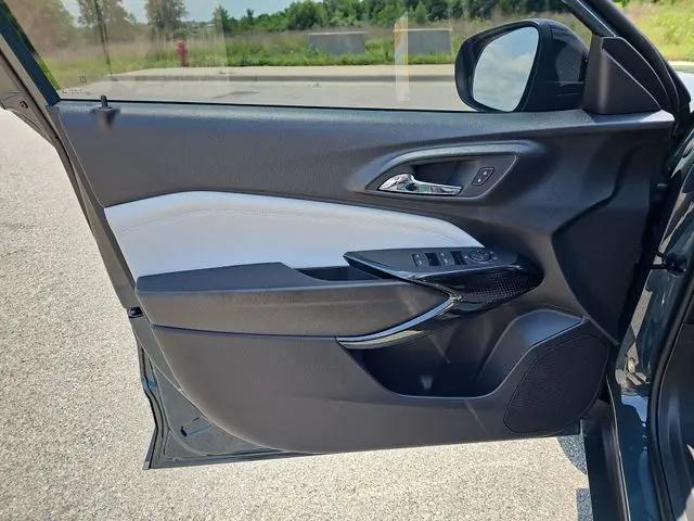 2026 Chevrolet Trax FWD LT