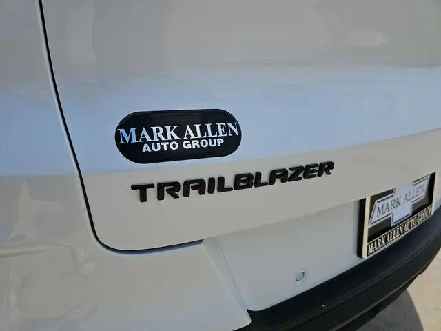 2026 Chevrolet TrailBlazer FWD RS