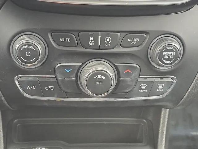 2021 Jeep Cherokee Altitude 4x4