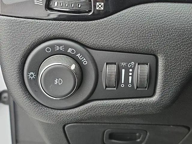 2021 Jeep Cherokee Altitude 4x4