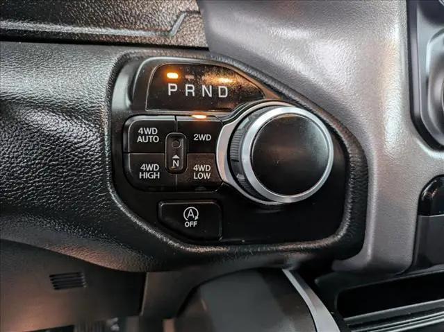 2022 Ram 1500 Big Horn Crew Cab 4x4 5'7" Box