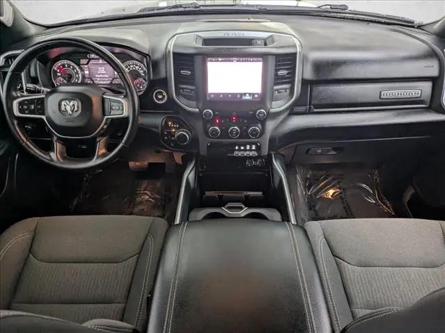 2022 Ram 1500 Big Horn Crew Cab 4x4 5'7" Box