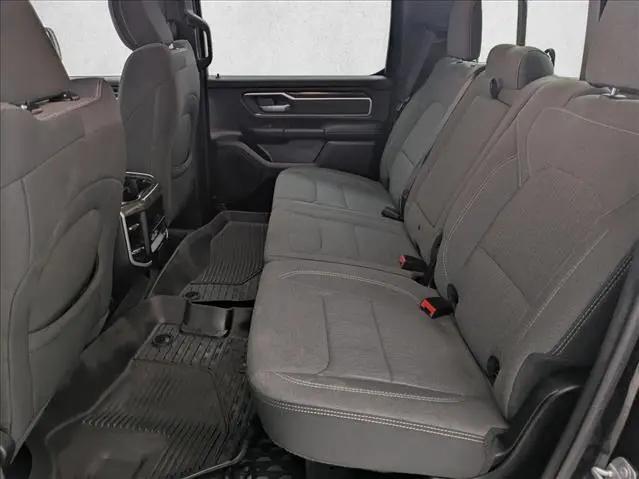 2022 Ram 1500 Big Horn Crew Cab 4x4 5'7" Box