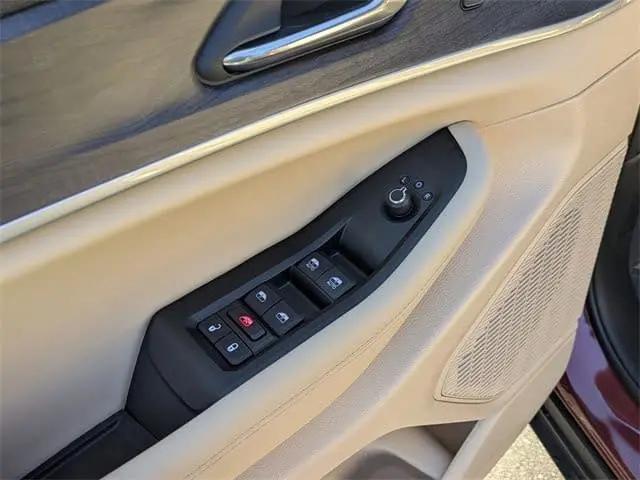 2025 Jeep Grand Cherokee Limited 4x2
