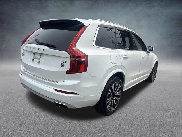 2020 Volvo XC90 T6 Momentum 7 Passenger