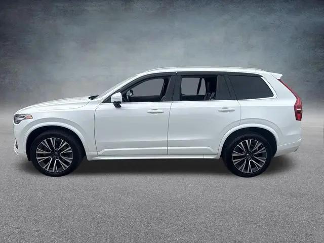2020 Volvo XC90 T6 Momentum 7 Passenger