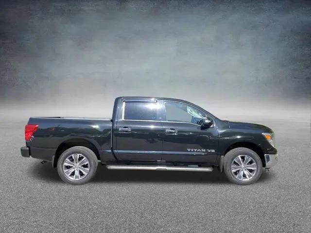 2019 Nissan Titan SL