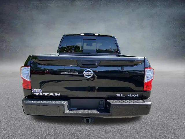 2019 Nissan Titan SL