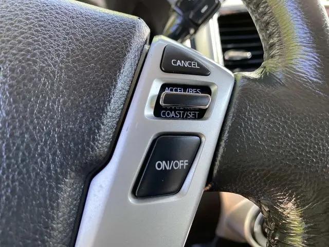 2019 Nissan Titan SL