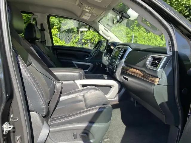 2019 Nissan Titan SL
