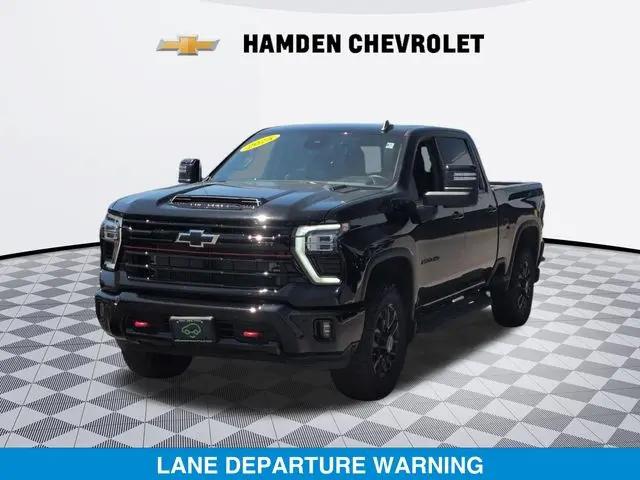 2025 Chevrolet Silverado 2500HD 4WD Crew Cab Standard Bed LT