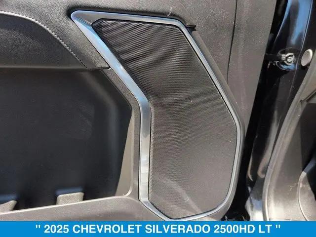 2025 Chevrolet Silverado 2500HD 4WD Crew Cab Standard Bed LT