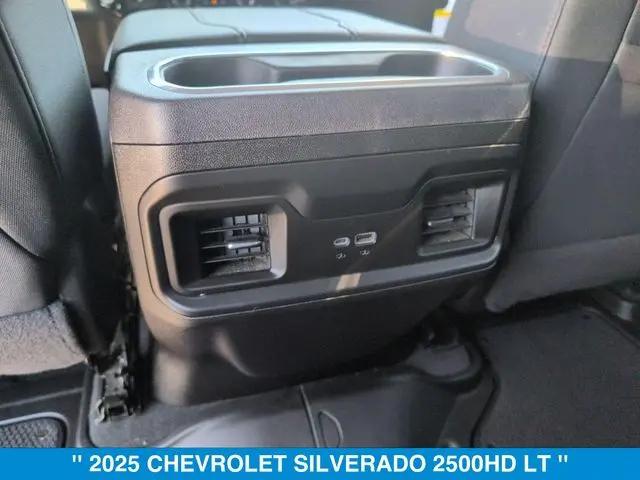 2025 Chevrolet Silverado 2500HD 4WD Crew Cab Standard Bed LT