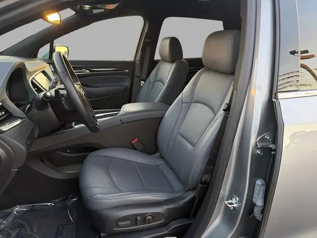 2023 Buick Enclave Essence FWD