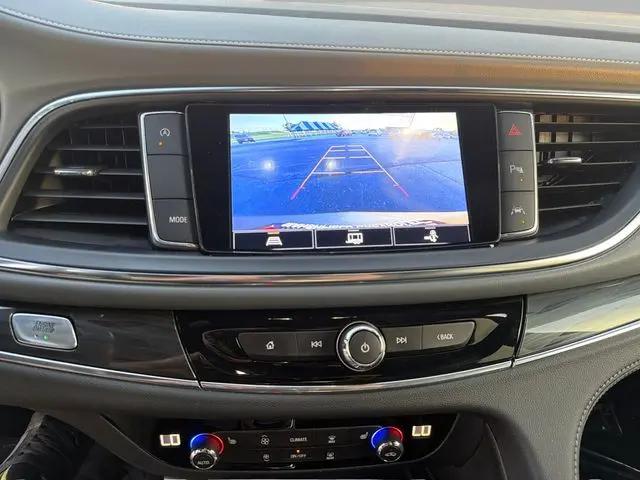 2023 Buick Enclave Essence FWD