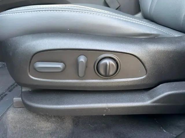 2023 Buick Enclave Essence FWD