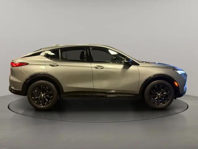 2024 Buick NV Sport Touring FWD