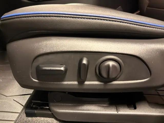 2024 Buick NV Sport Touring FWD