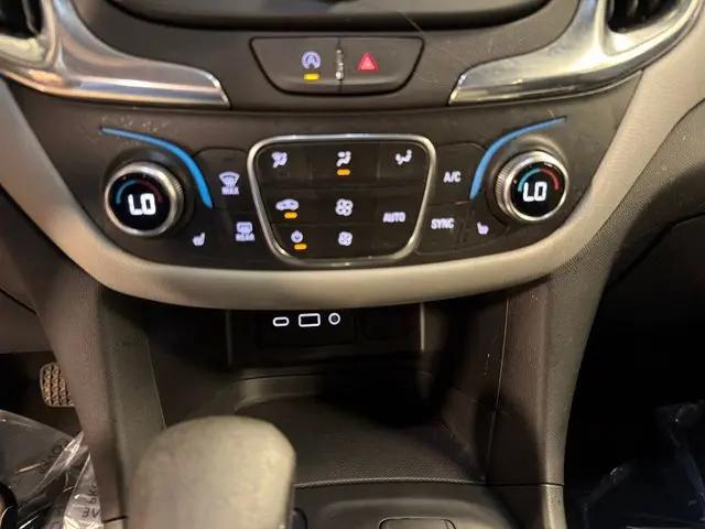 2023 Chevrolet Equinox FWD LT
