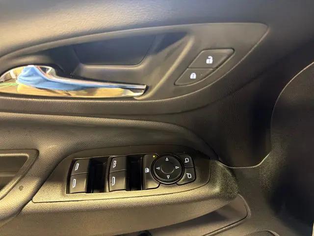 2024 Chevrolet Equinox FWD LT