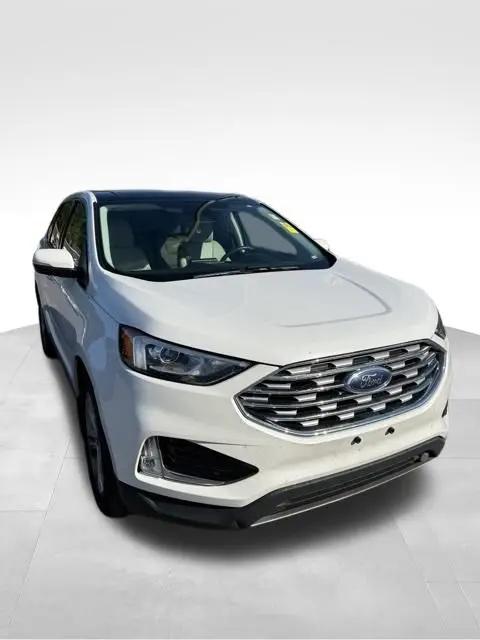 2021 Ford Edge Titanium