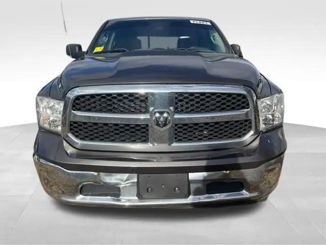 2019 Ram 1500 Classic SLT Crew Cab 4x4 5'7" Box