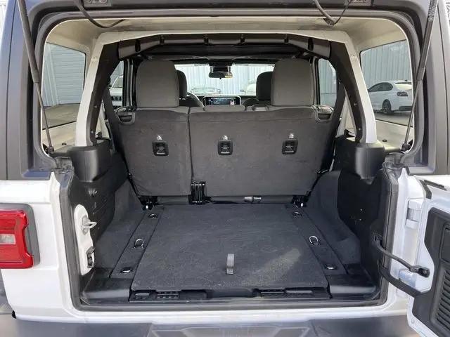 2025 Jeep Wrangler 4-Door Rubicon 4x4