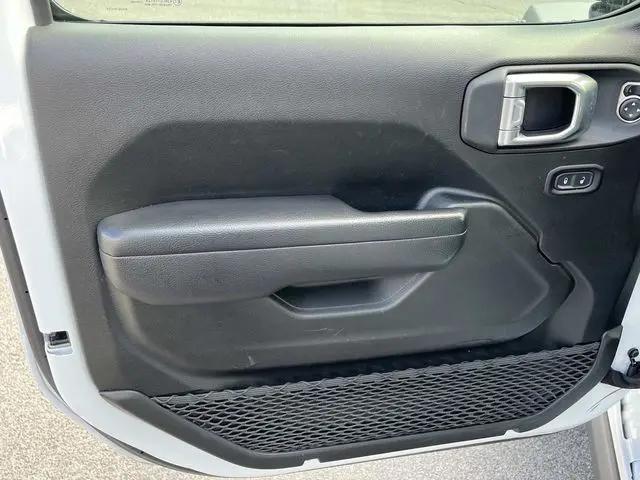 2025 Jeep Wrangler 4-Door Rubicon 4x4